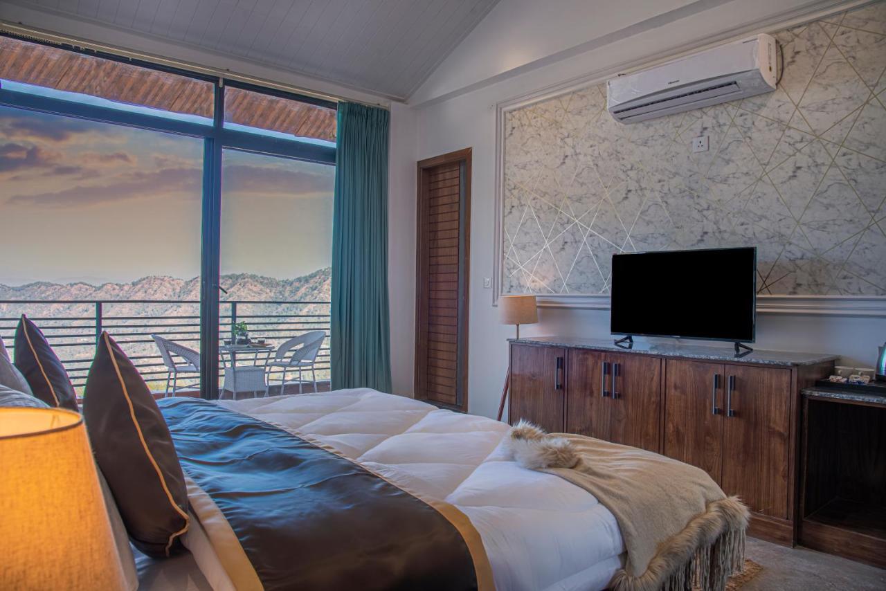Hillcrest Heights Bed and Breakfast Kasauli Εξωτερικό φωτογραφία