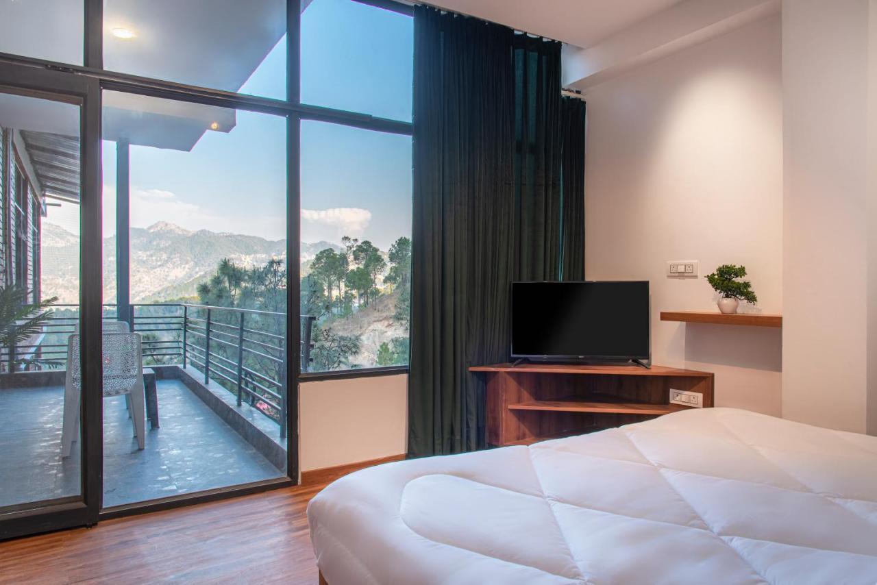 Hillcrest Heights Bed and Breakfast Kasauli Εξωτερικό φωτογραφία